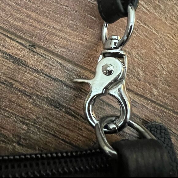 Ameri Leather Crossbody Small Purse Black
Detachable/Adjustable Strap - Picture 3 of 16